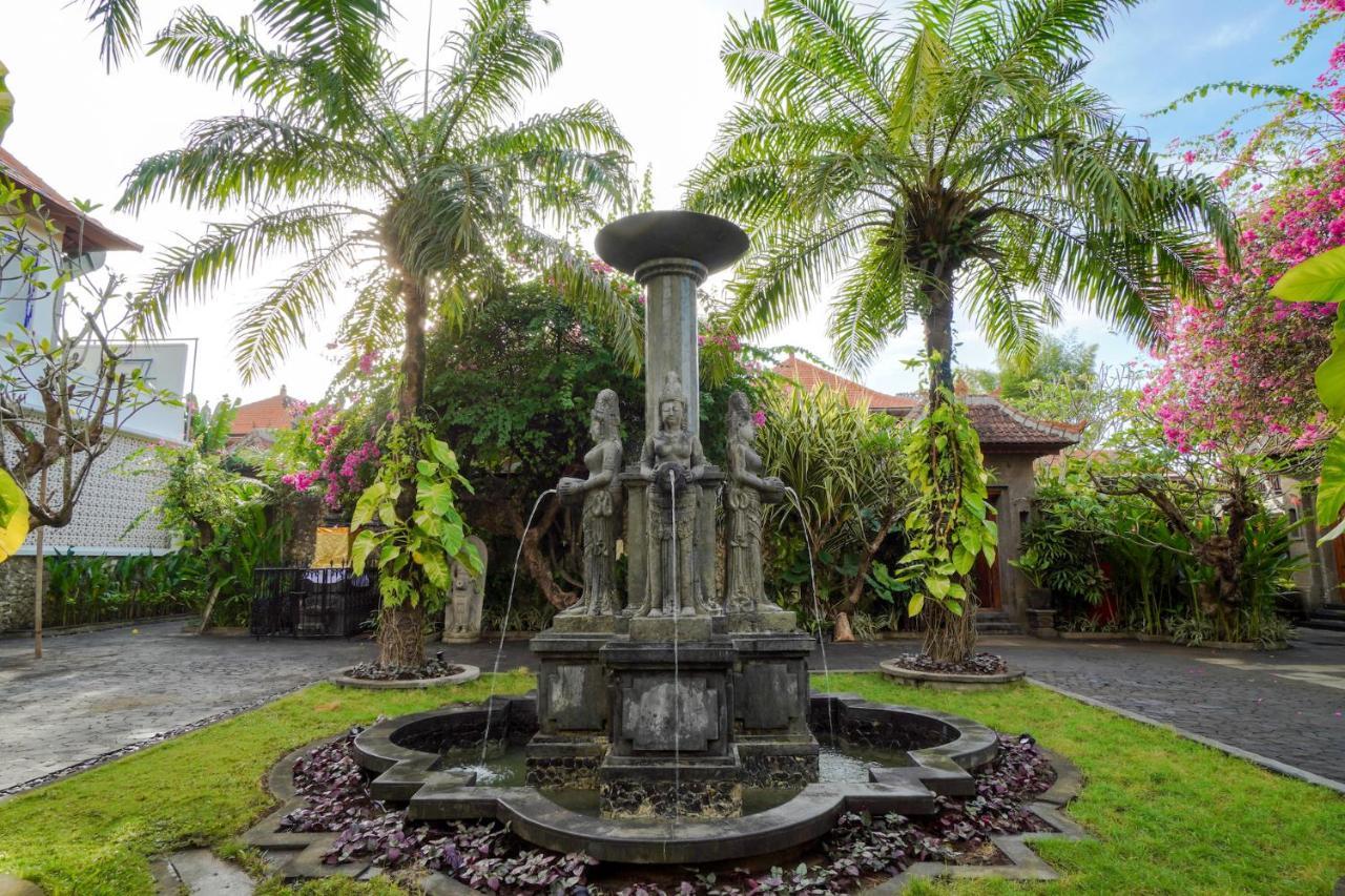 Giri Bhagawan Villas & Spa Nusa Dua  Esterno foto