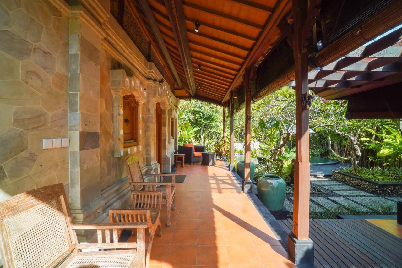 Giri Bhagawan Villas & Spa Nusa Dua  Esterno foto