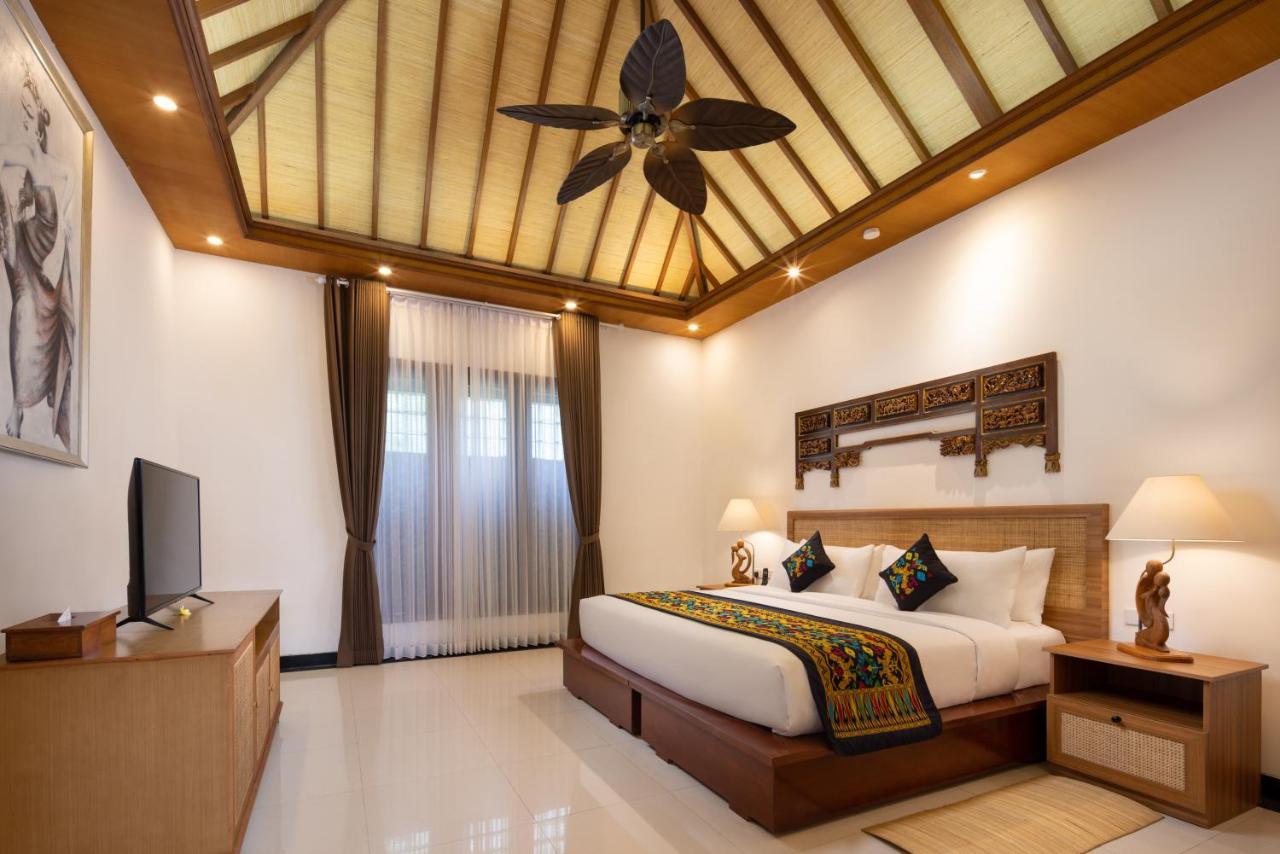 Giri Bhagawan Villas & Spa Nusa Dua  Esterno foto