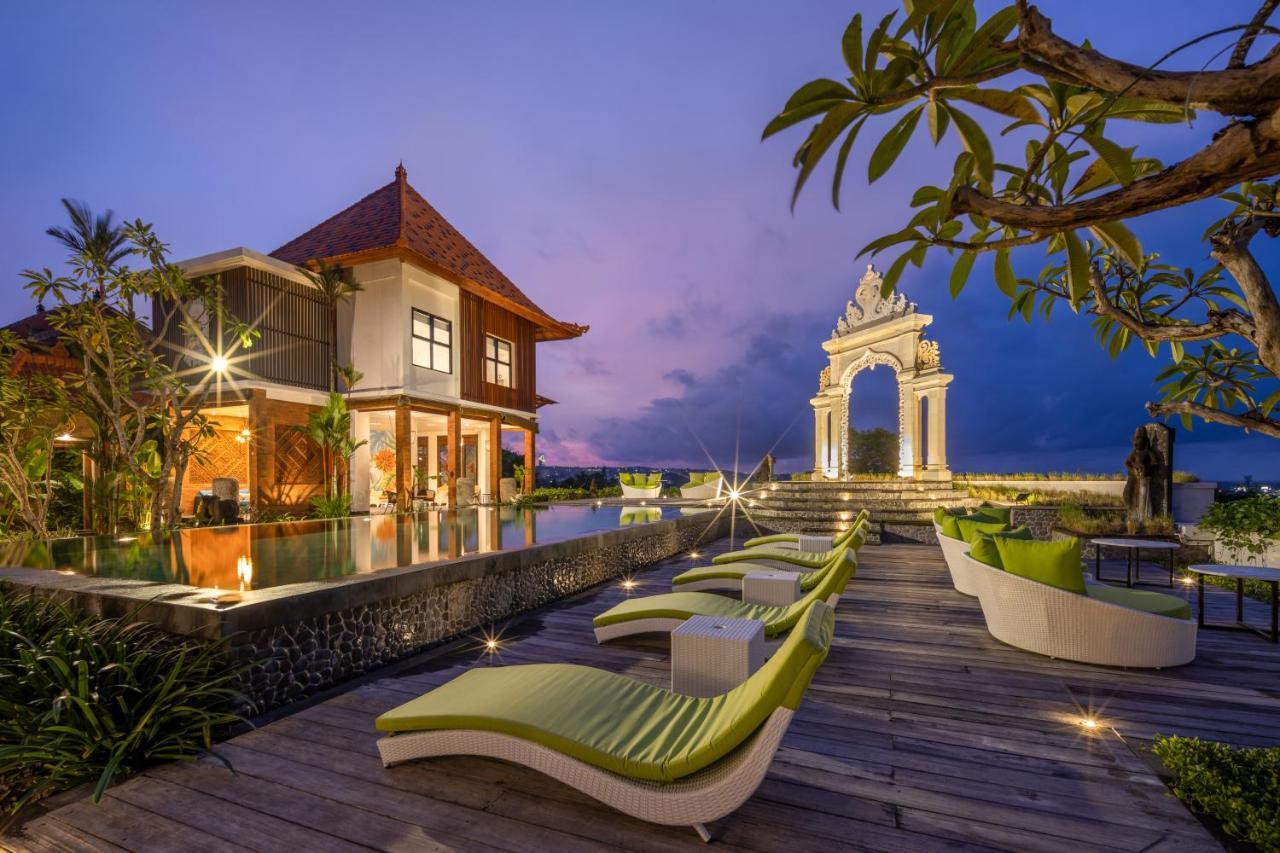 Giri Bhagawan Villas & Spa Nusa Dua  Esterno foto